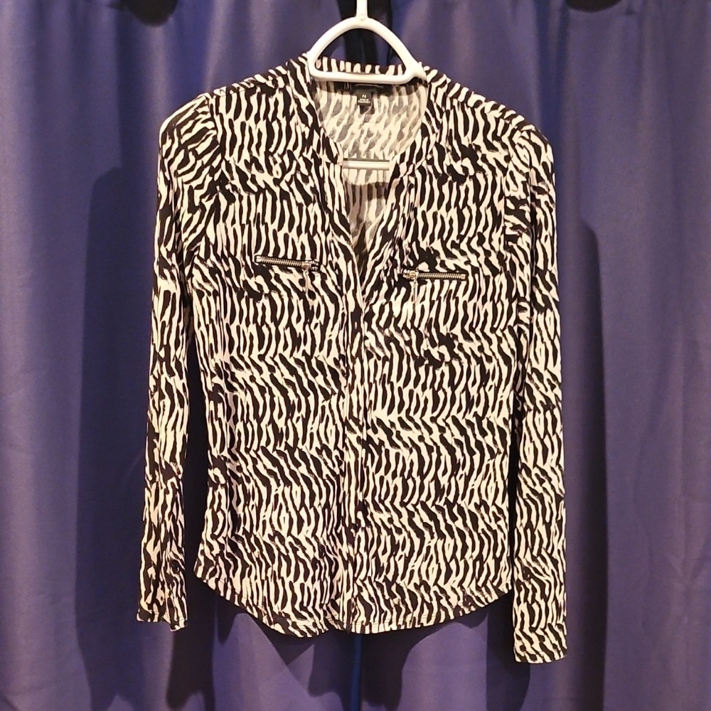Black and White Patterned Long Sleeve Shirt